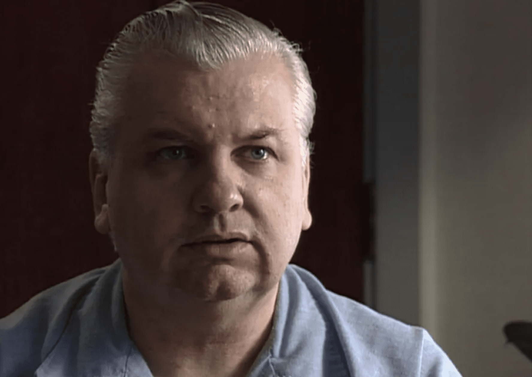John Wayne Gacy en entrevista televisiva en 1994, hablando sobre su vida en prisión